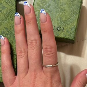 Gucci Link to Love ring, White Gold size 7 
Men's & Women's